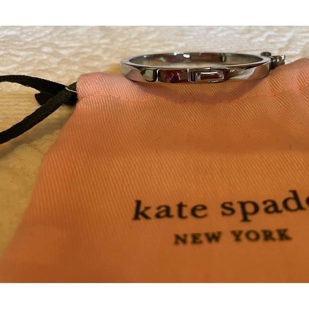 Kate Spade crystal bow bangle bracelet - Picture 3 of 4